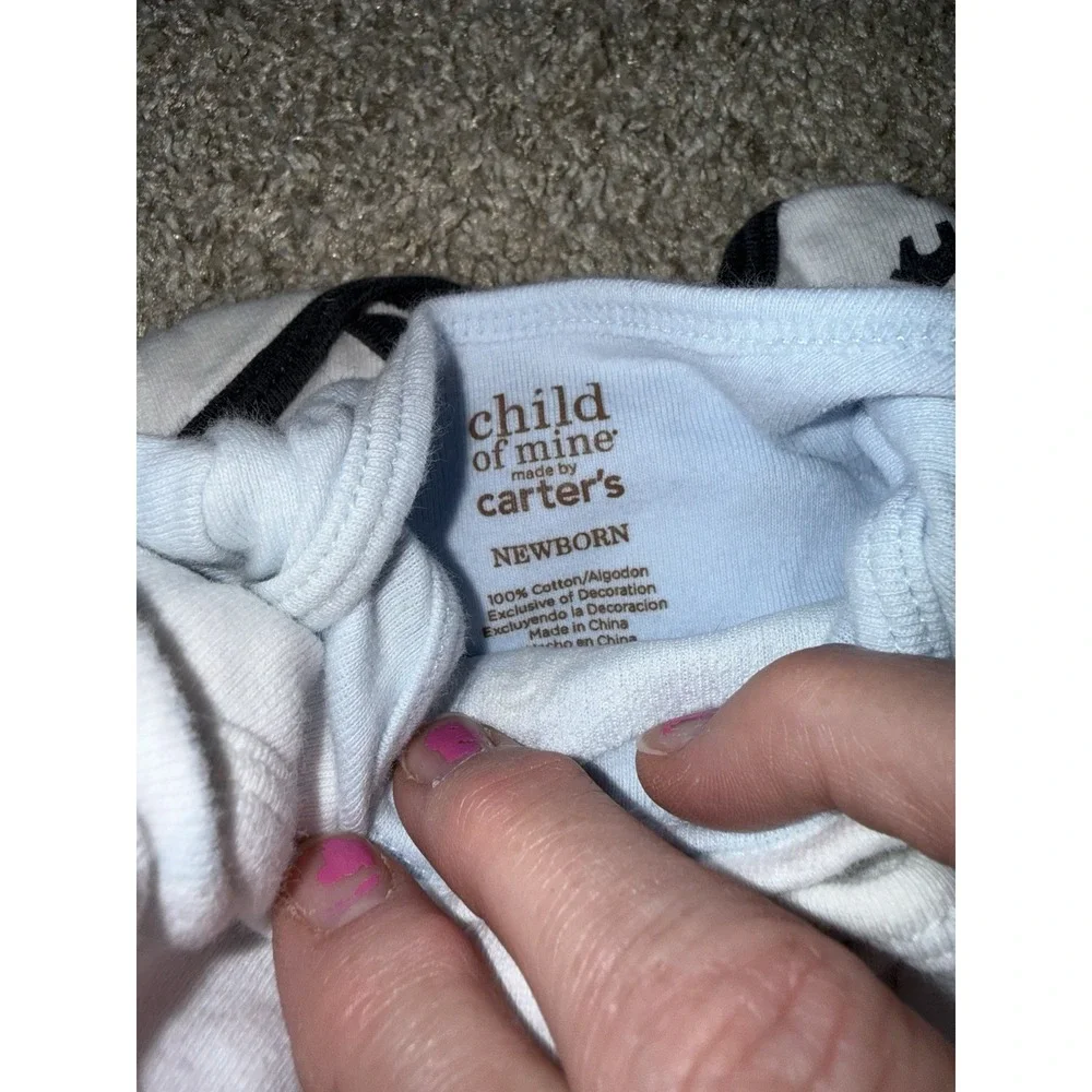 Lot Of 15 Carter's Oneees (5)NB & (8)3M Short‎ Sleeve, (1)0-3 (1)3M Long